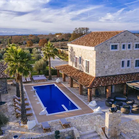 Marta Zadarvillas Poljica-Brig